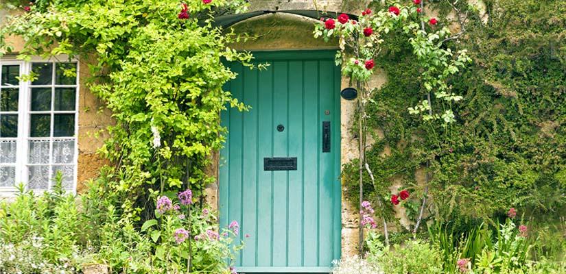 Draught proof doors