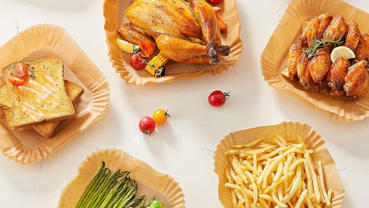 Ich schwöre auf Heißluftfritteuse-Einsätze, weil sie die Reinigung erleichtern – das sind meine Top-Empfehlungen und diejenigen, die ich meiden sollte