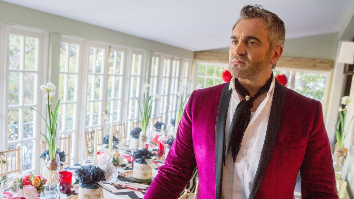 Tischlandschaften von Martyn Lawrence Bullard mit einem zeitlosen Muster, das „über flüchtige Trends hinausgeht“ – der dramatische Look ist perfekt für jede Dinnerparty