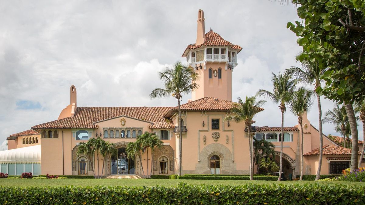 Im Inneren von Donald Trumps Mar-a-Lago-Haus – dem jahrhundertealten Anwesen, das maurisches Design mit Palm Beach-Luxus verbindet