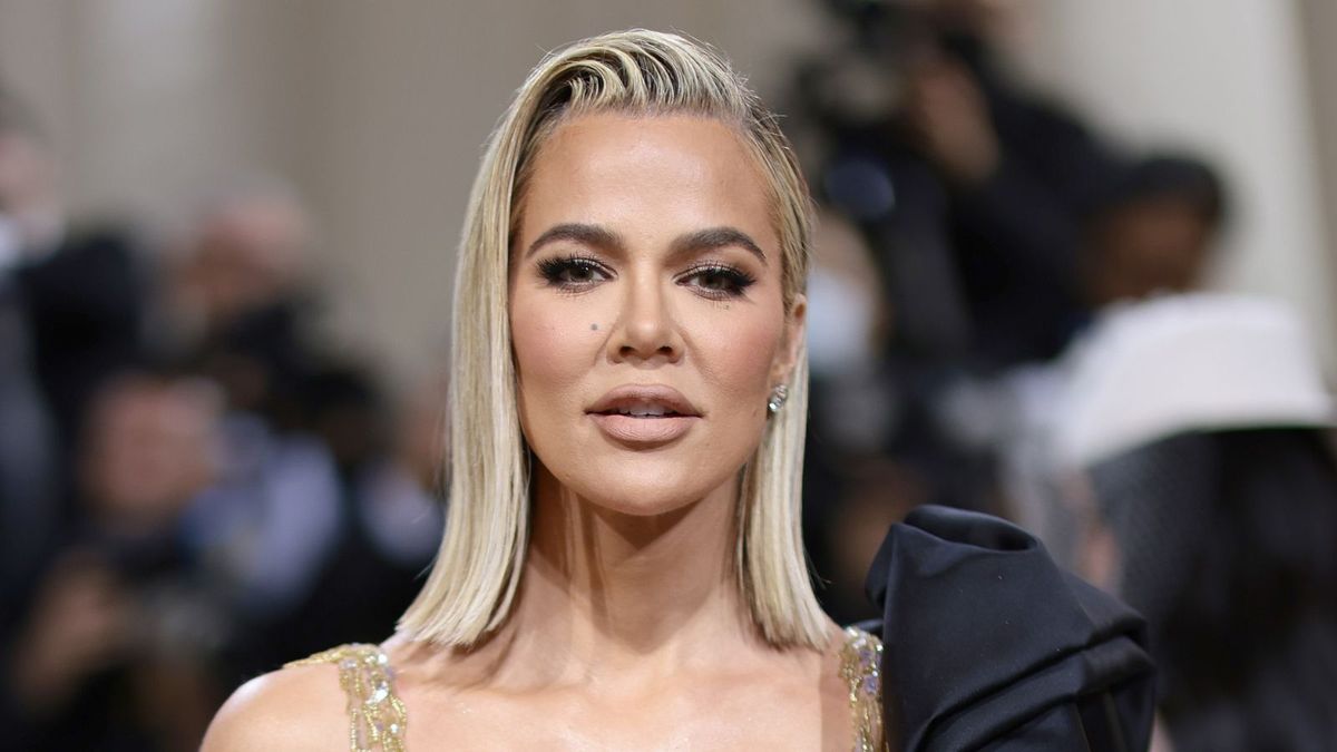 Khloe Kardashians faszinierende weihnachtliche Verandadekoration ist wirklich spektakulär – und es ist so einfach, den Look selbst nachzubilden