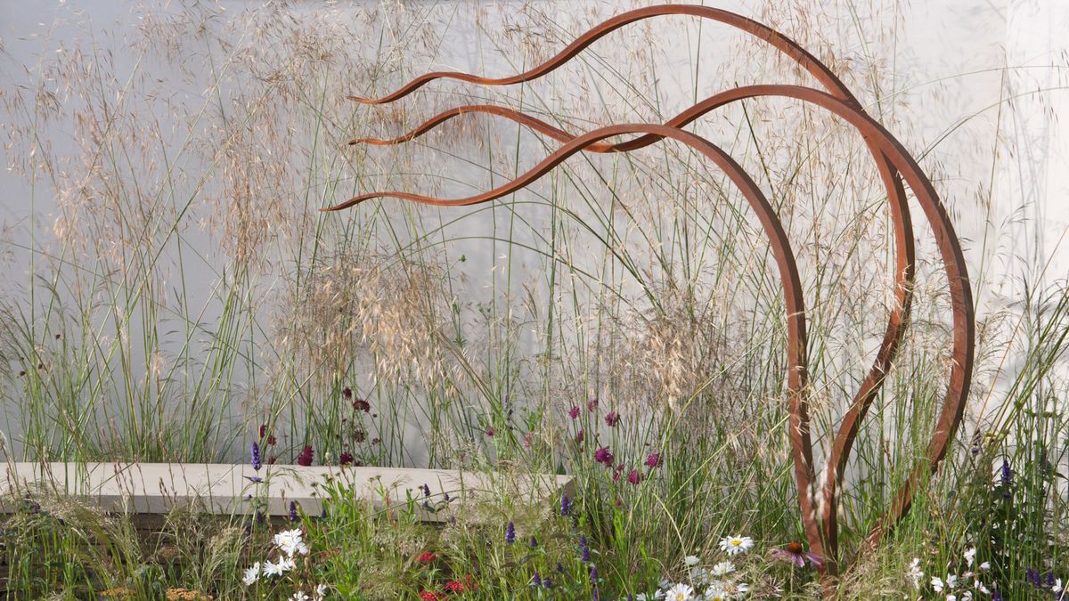 Wie Sie mit Skulpturen Ihren Wintergarten verwandeln – und ein ganzjähriges Kunstwerk schaffen