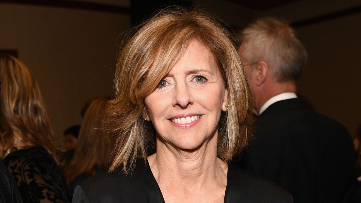 Die monochrome Wandkunst von Nancy Meyers verleiht ihrem neutralen Wohnraum eine „raffinierte Eleganz“ – Designer sagen, dass sie nächstes Jahr genauso edel aussehen wird