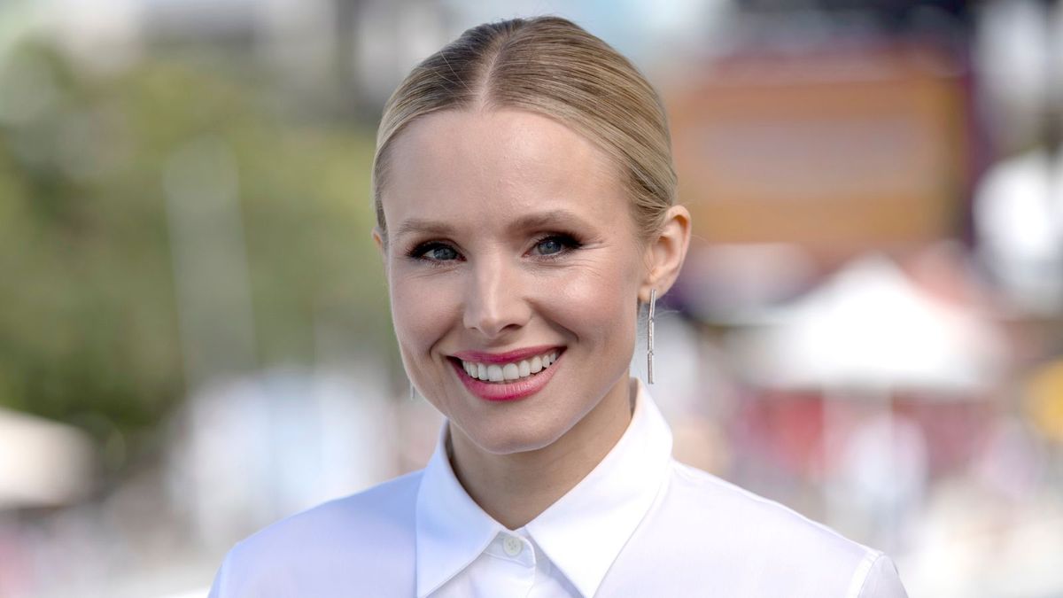 Dieses schicke Gartenaccessoire hat Kristen Bell mit Jennifer Garner gemeinsam – es ist ein modernes Must-have für jeden Vogelliebhaber
