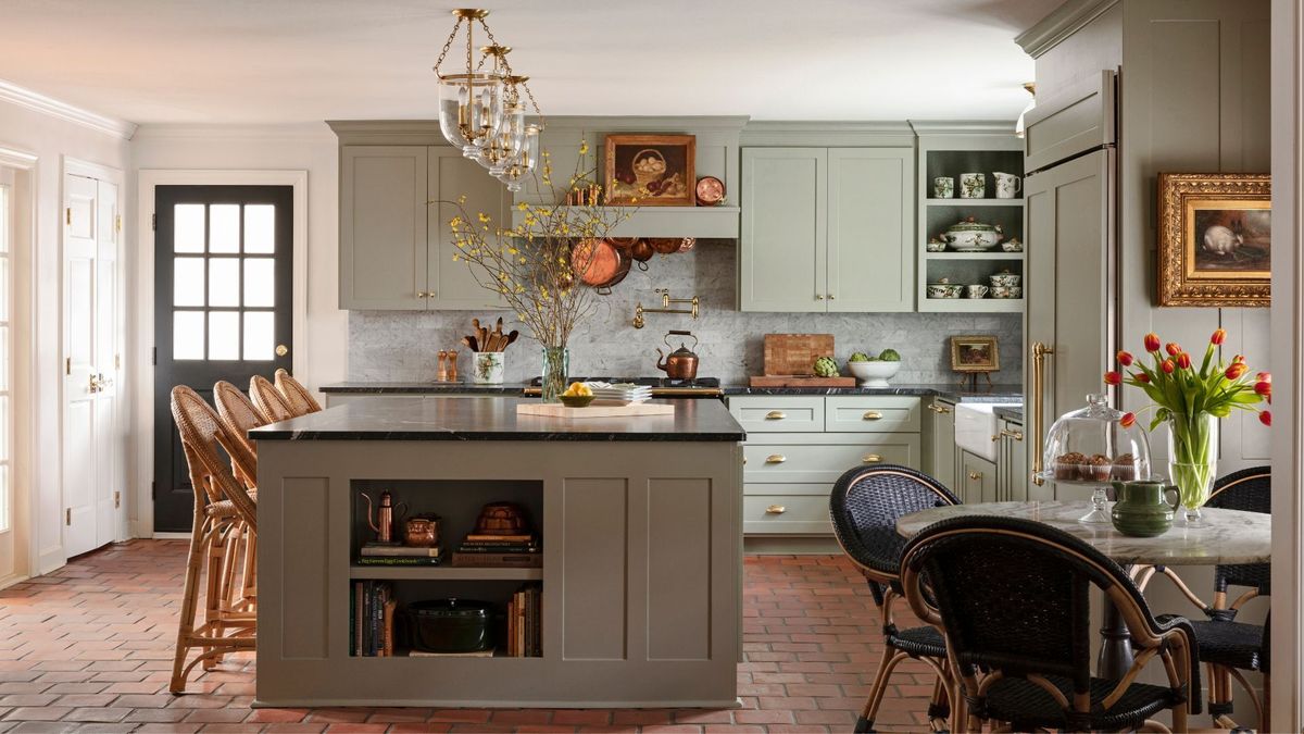 Benjamin Moores Cottage Chic Palette ist eine elegante Mischung aus weichen Neutralen, das perfekte Farbschema für diesen zeitlosen Stil