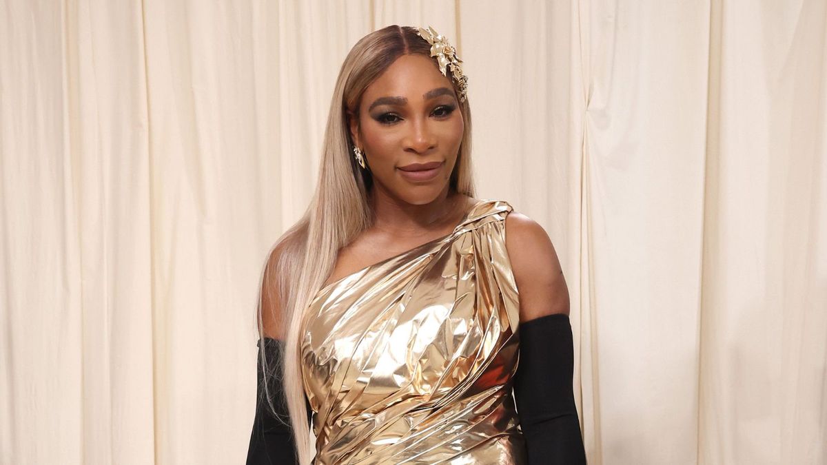 Serena Williams 'Luxusgold Wand verwandelt ihr Badezimmer in einen "visuell atemberaubenden Raum" - sie wird Ihre Farbkonventionen umschreiben