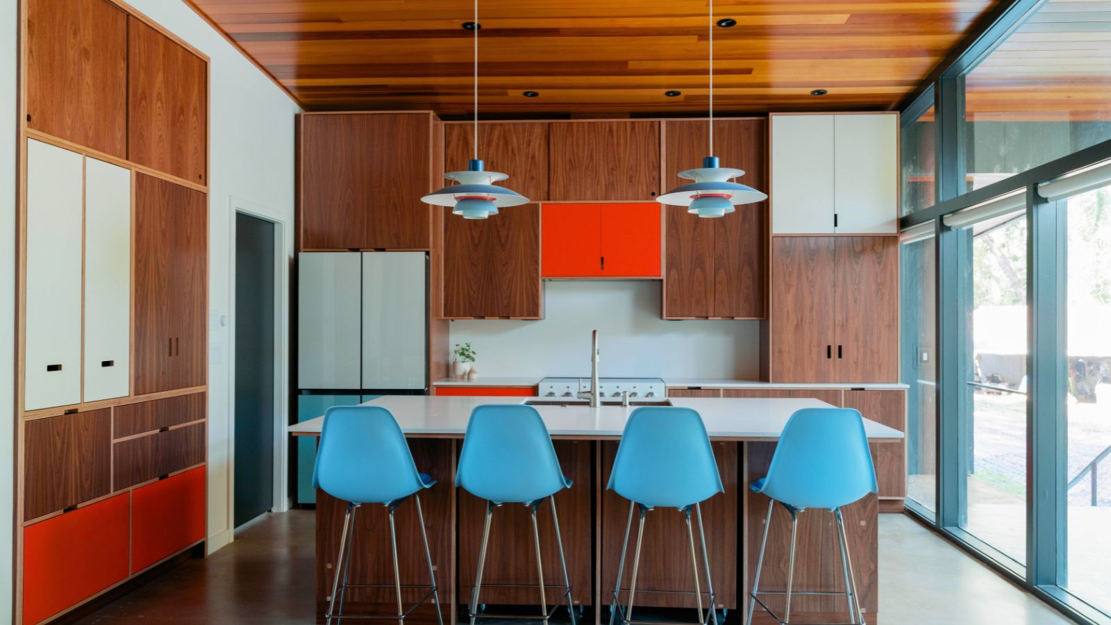 Ideas to steal from 1970s kitchens