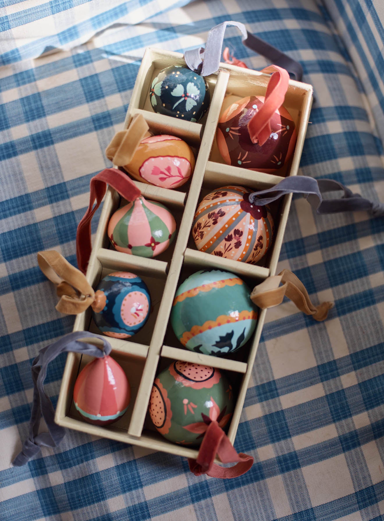 Handbemalte Dekorationen, 9er-Set