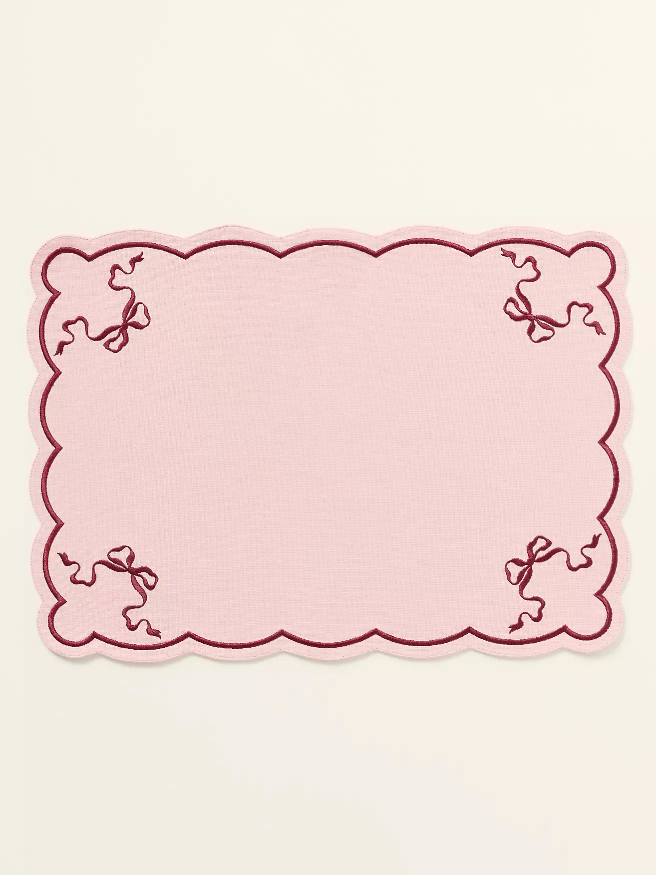 Benedita Bow Baumwoll-Tischset mit Stickerei