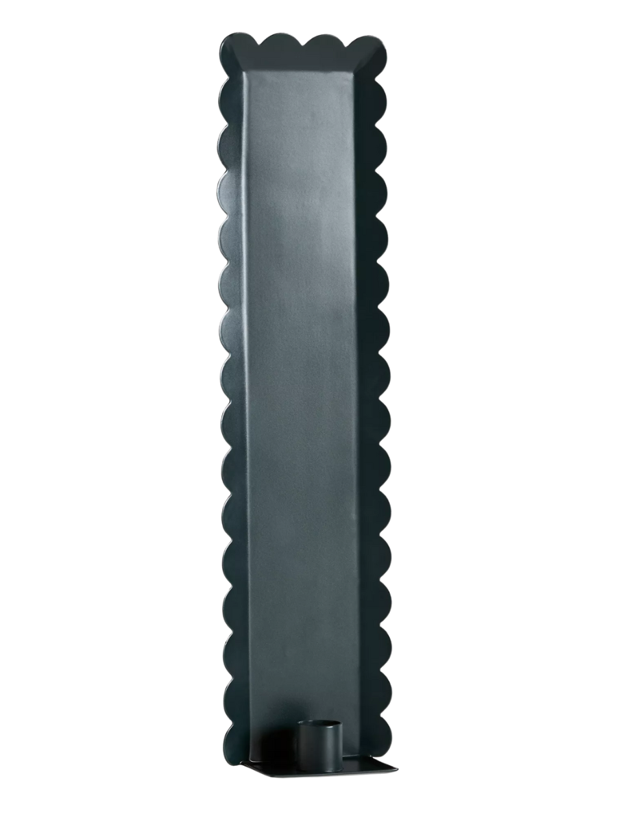 Wandleuchte mit gewelltem Kerzenhalter aus Metall