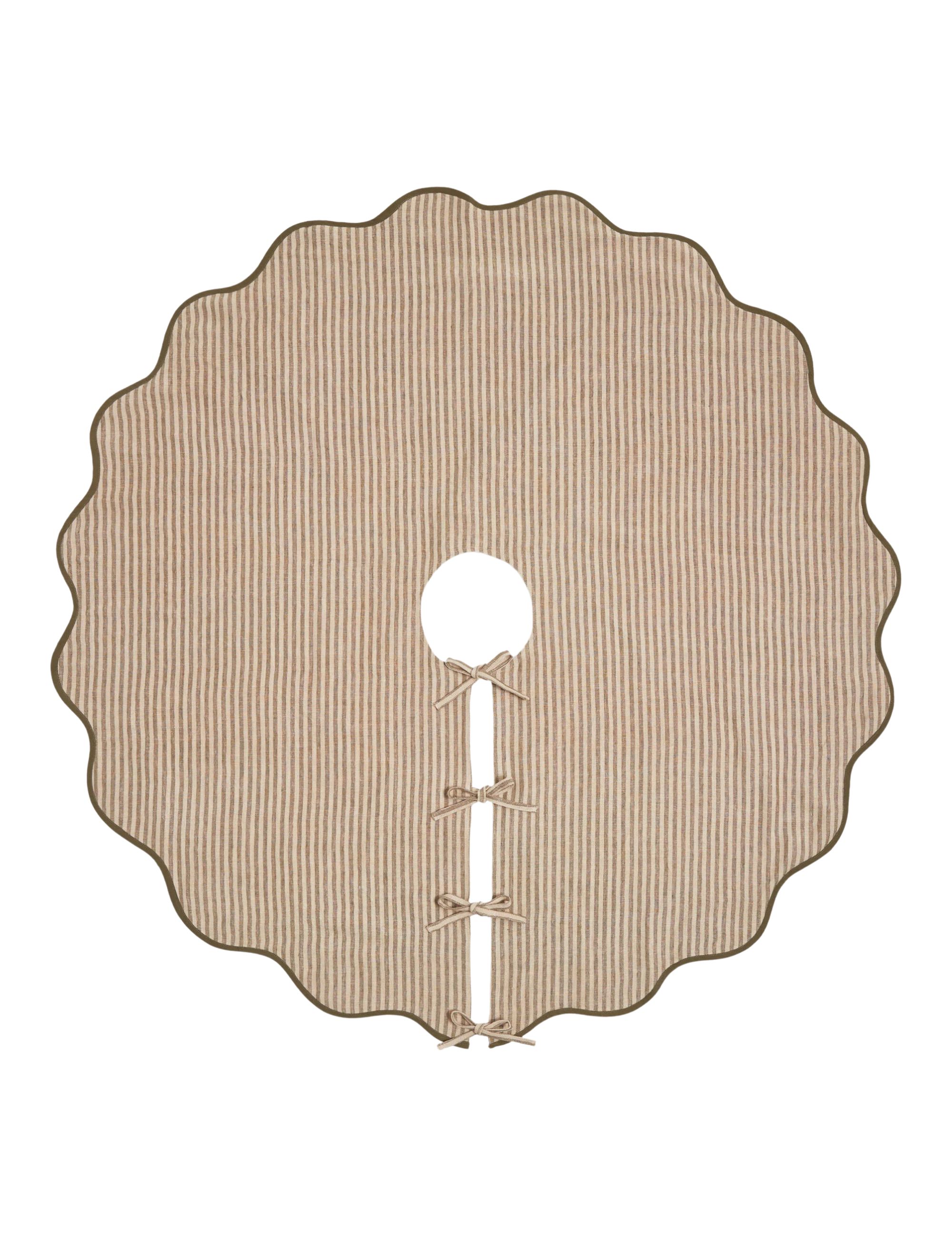 Lanie Tree Rock von Sarah Sherman Samuel