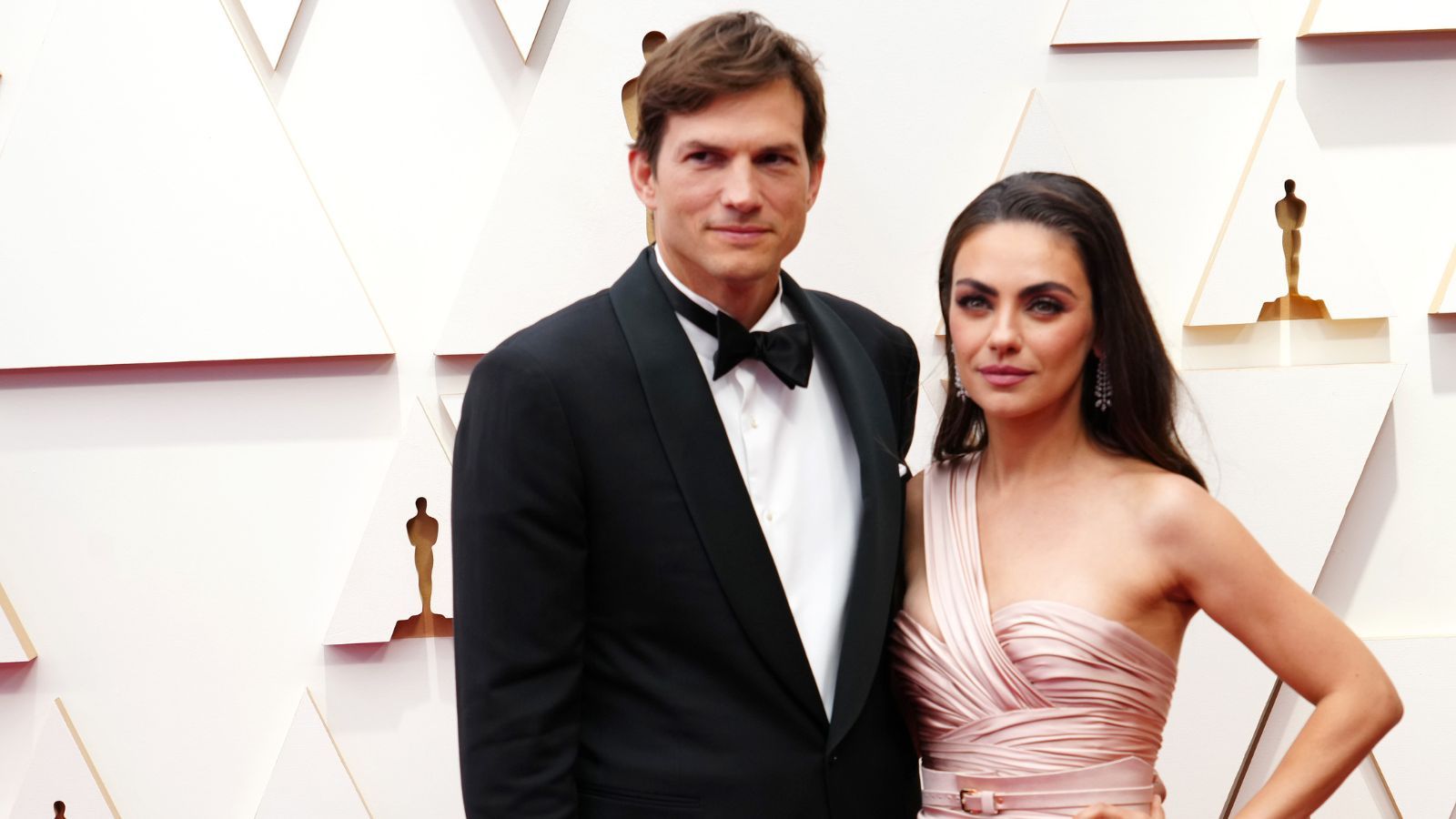 Mila Kunis und Ashton Kutcher haben in ihrem Bauernhaus in LA eine wichtige Farbregel gebrochen – es sollte nicht funktionieren, aber irgendwie ist es meisterhaft