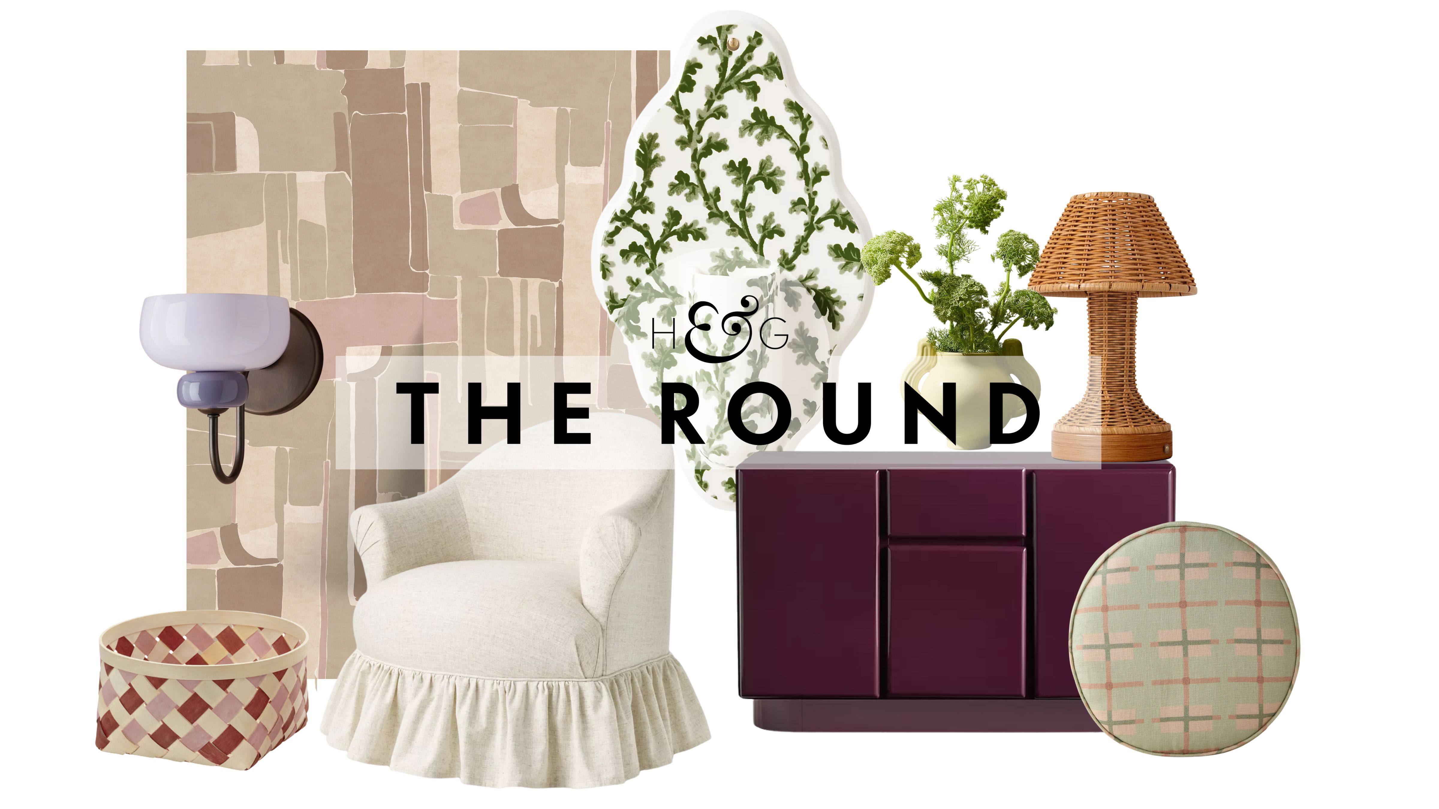 Collage aus Dekorationsgegenständen für den Frühling 2026, darunter ein geflochtener Korb, eine Wandleuchte, ein Wandgemälde, ein Akzentstuhl mit Sockel, eine Wandvase aus Keramik, ein Sideboard aus Beerenlack, eine gelbe Vase, eine geflochtene Tischlampe und ein rundes, geometrisch gemustertes Kissen, abgebildet vor einem weißen Hintergrund