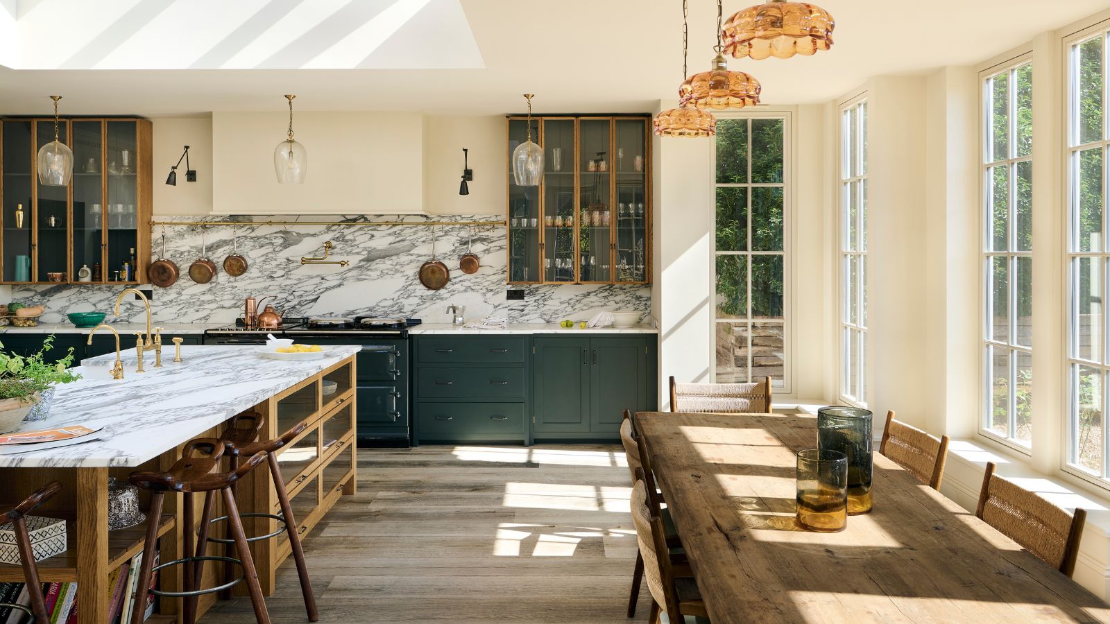 deVOL Kitchen Tour Hero