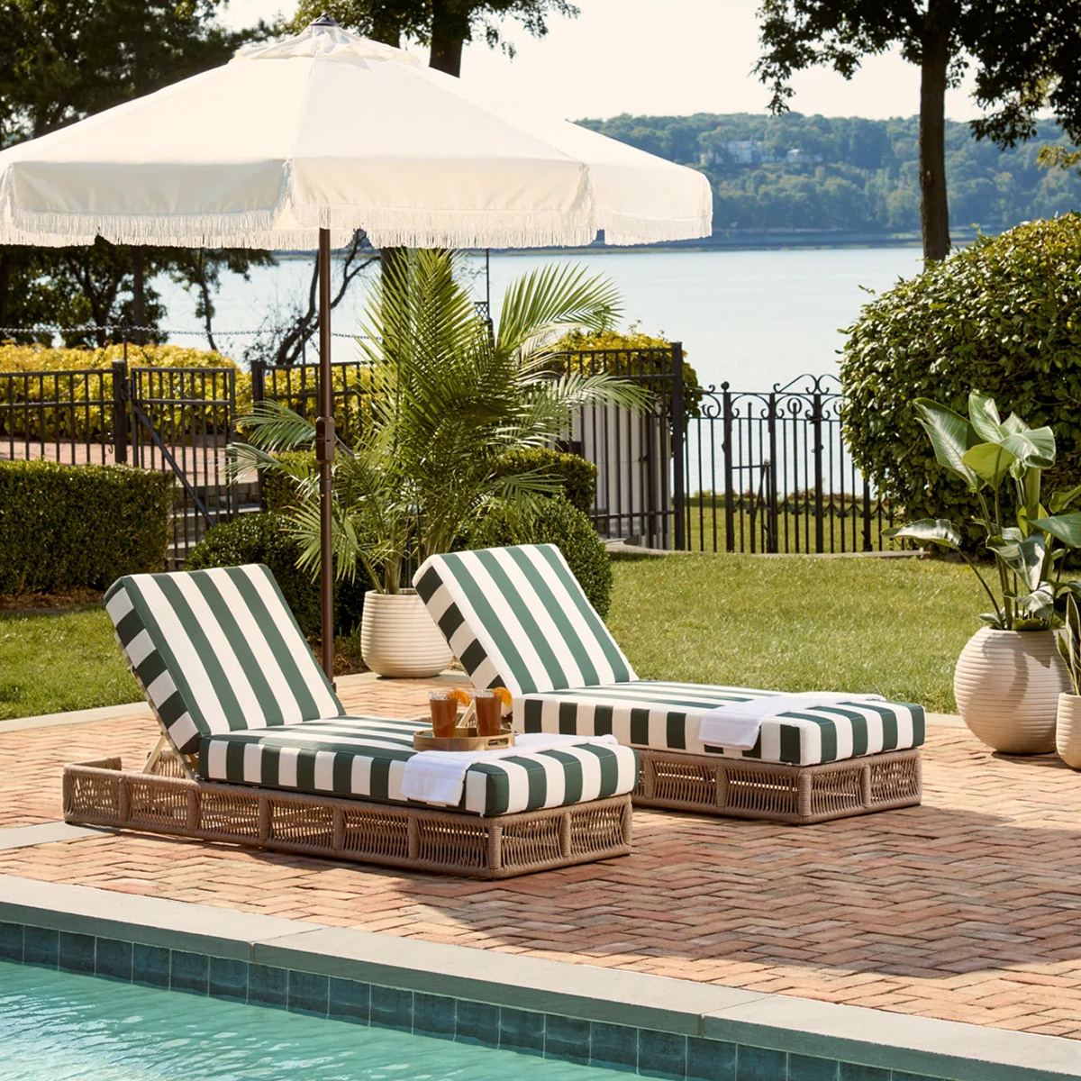 Bild von Outdoor Essentials, die Ihr Zuhause in ein Boutique-Hotel verwandeln