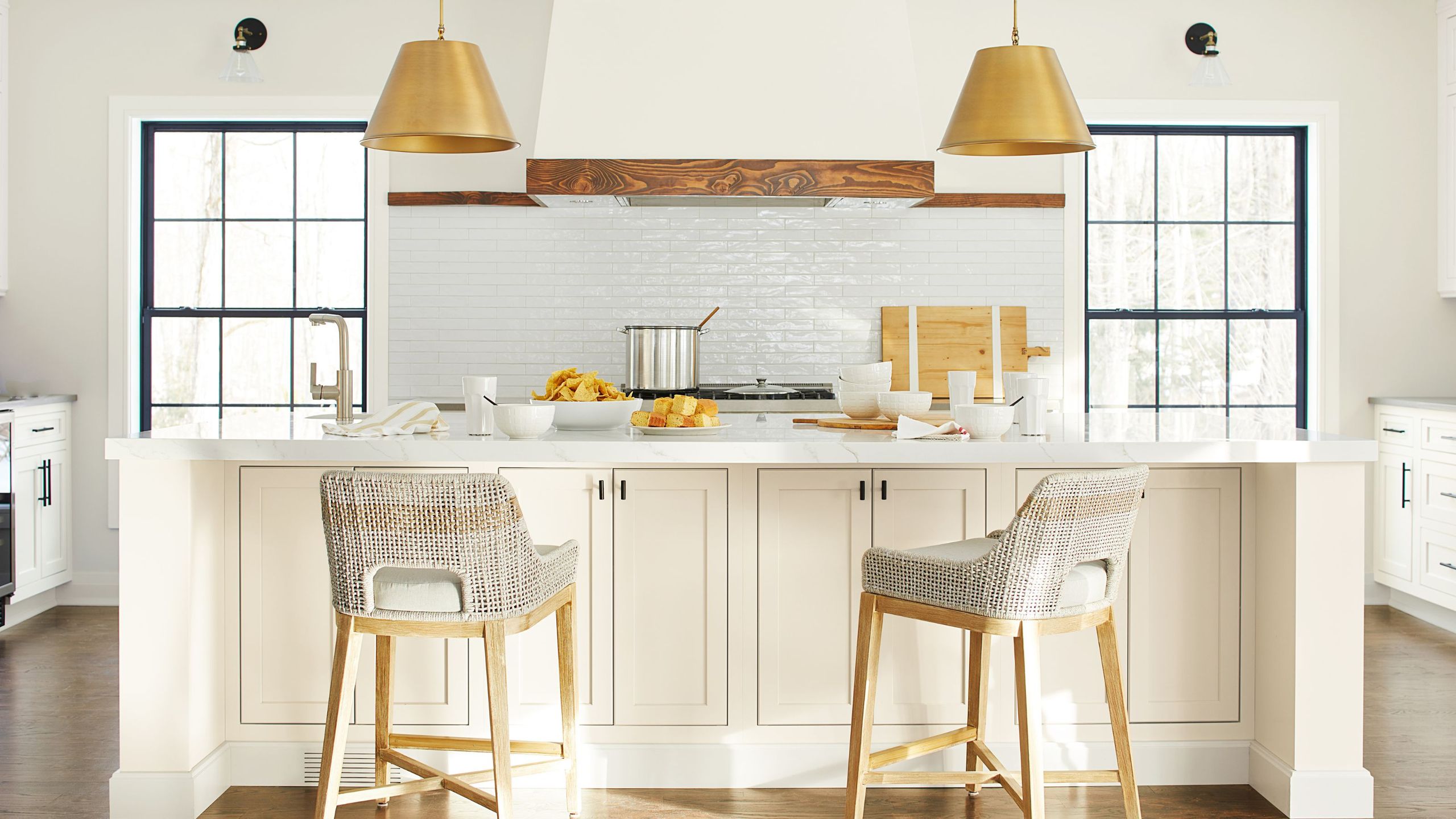 Die besten Benjamin Moore-Farben für nach Norden ausgerichtete Räume – Designer schwören, dass sich diese 4 Farben niemals langweilig oder kalt anfühlen werden