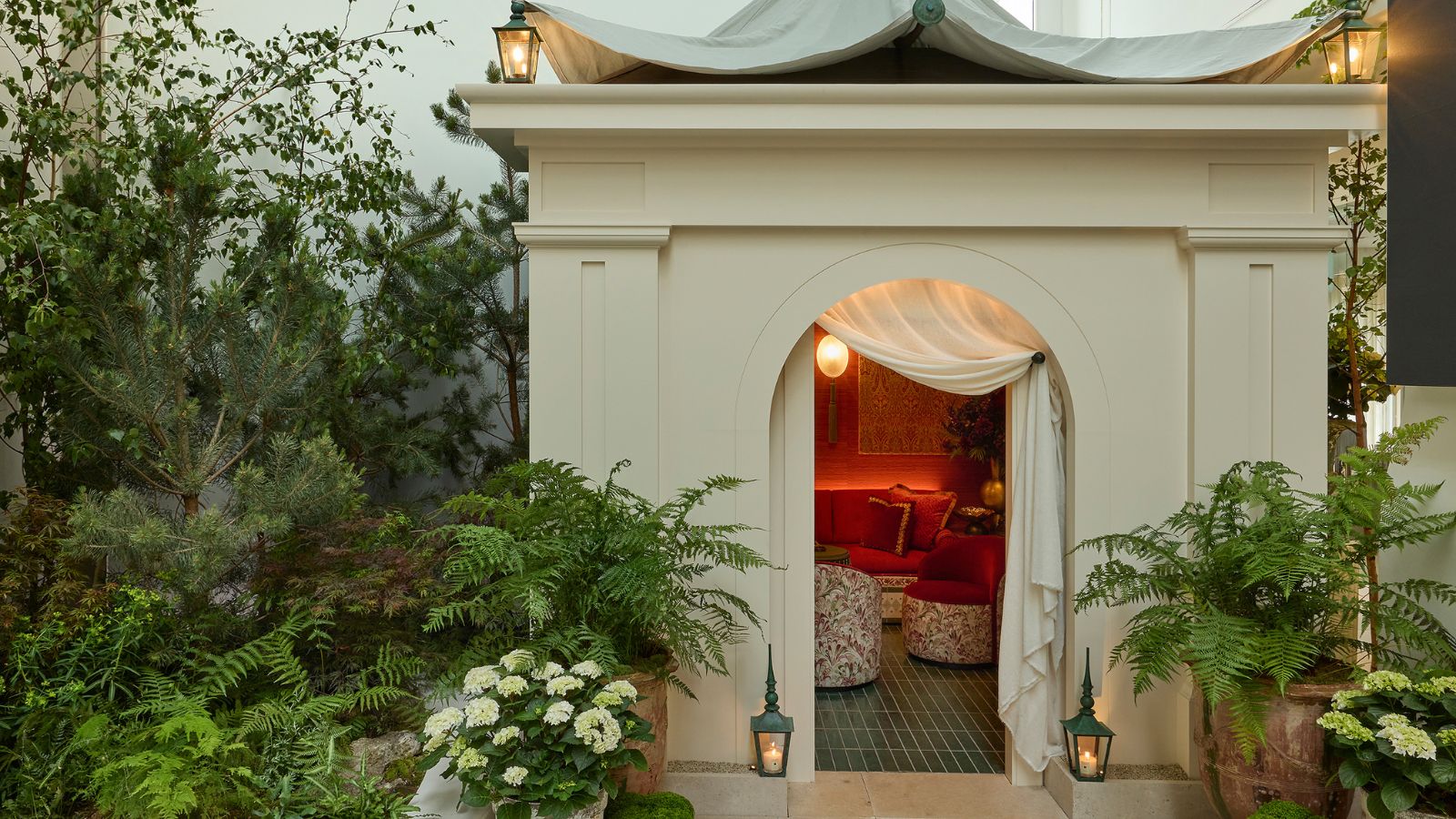 eine Außenaufnahme des Gartenzimmers im WOW!House 2026