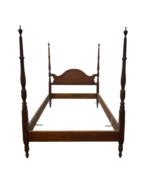 Vintage-Himmelbett aus Mahagoni im traditionellen amerikanischen Stil in voller Größe