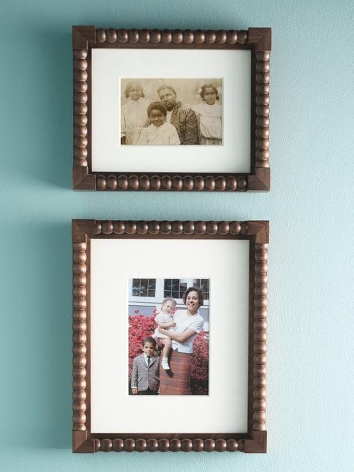 Sheila Bridges x Williams Sonoma Home Bilderrahmen aus gedrehtem Walnussholz