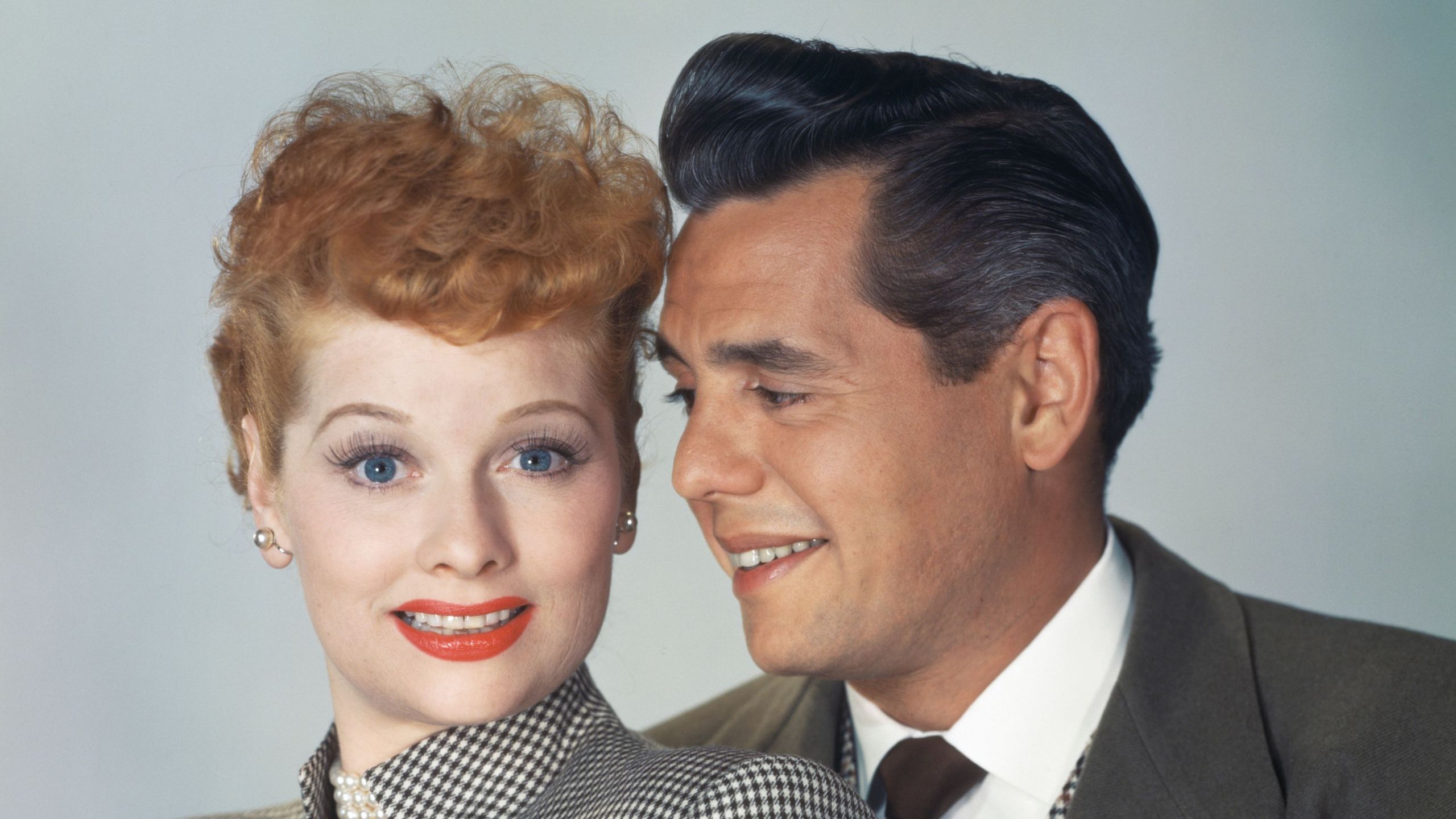 Das Schlafzimmer von Lucille Ball und Desi Arnaz aus den 60er Jahren war eine Meisterklasse für charmantes, romantisches Design – 65 Jahre später liegt der Stil wieder im Trend