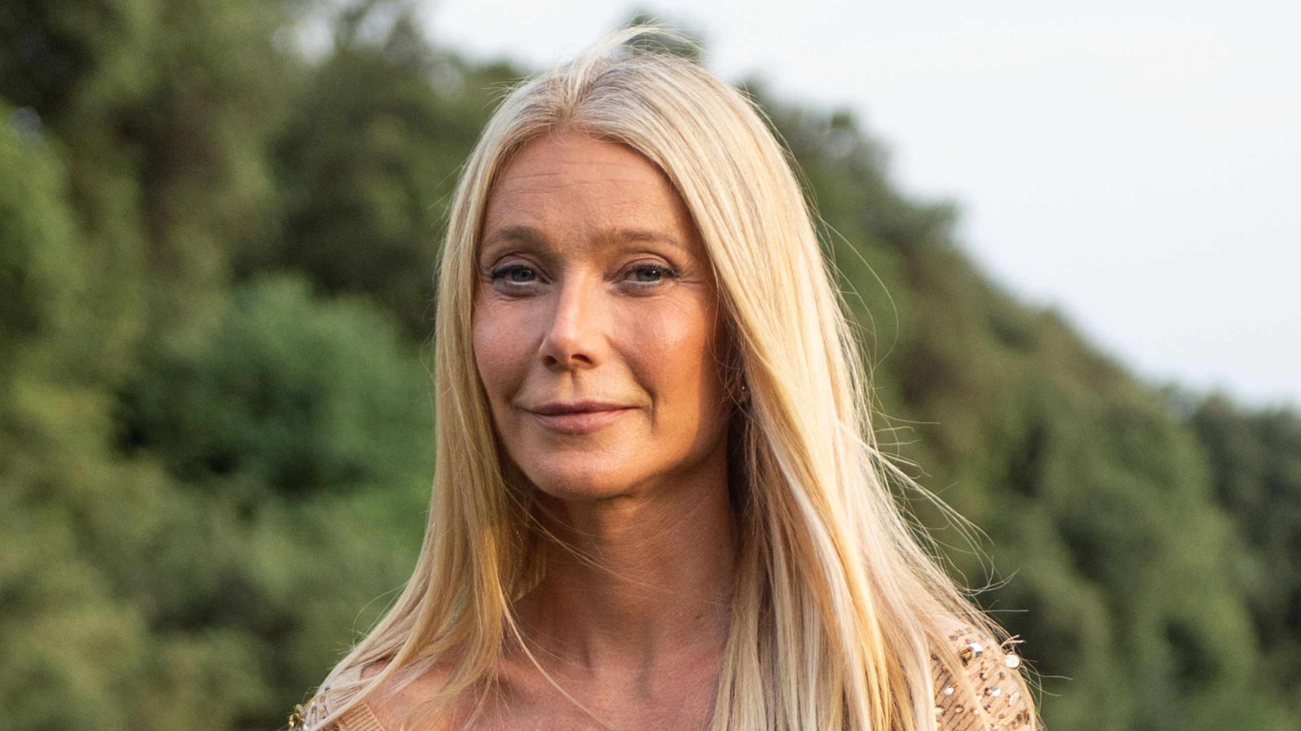 Gwyneth Paltrows erdige Terrakotta-Töpfe sind eine Studie für natürlichen Luxus – sie definieren den herbstlichen Terrassenstil neu