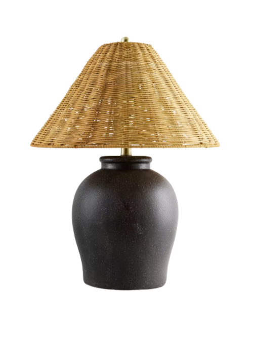 Handgefertigte Tischlampe aus Keramik mit Rattanschirm