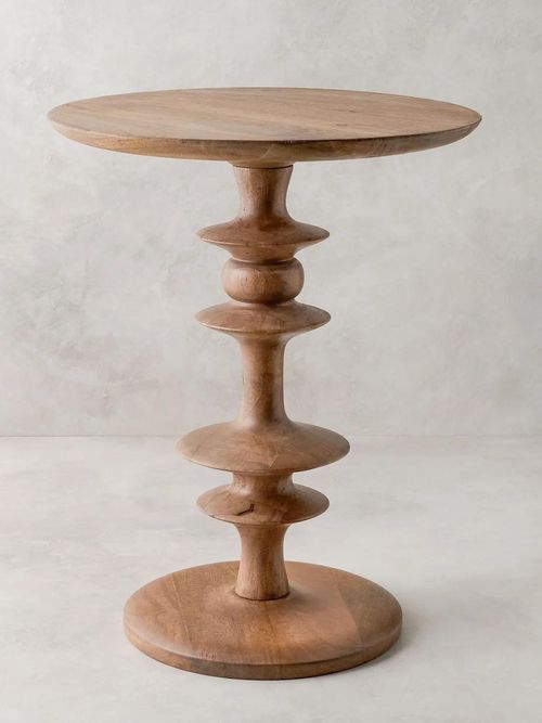 Enzo Beistelltisch aus gedrehtem Holz