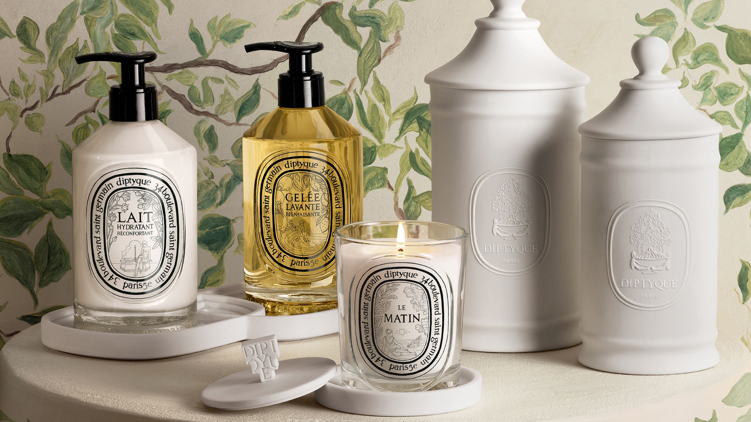 Die neuen Kerzen von Diptyque wurden entwickelt, um die Stimmung in Ihrem Zuhause vom Morgen bis zum Abend zu verändern
