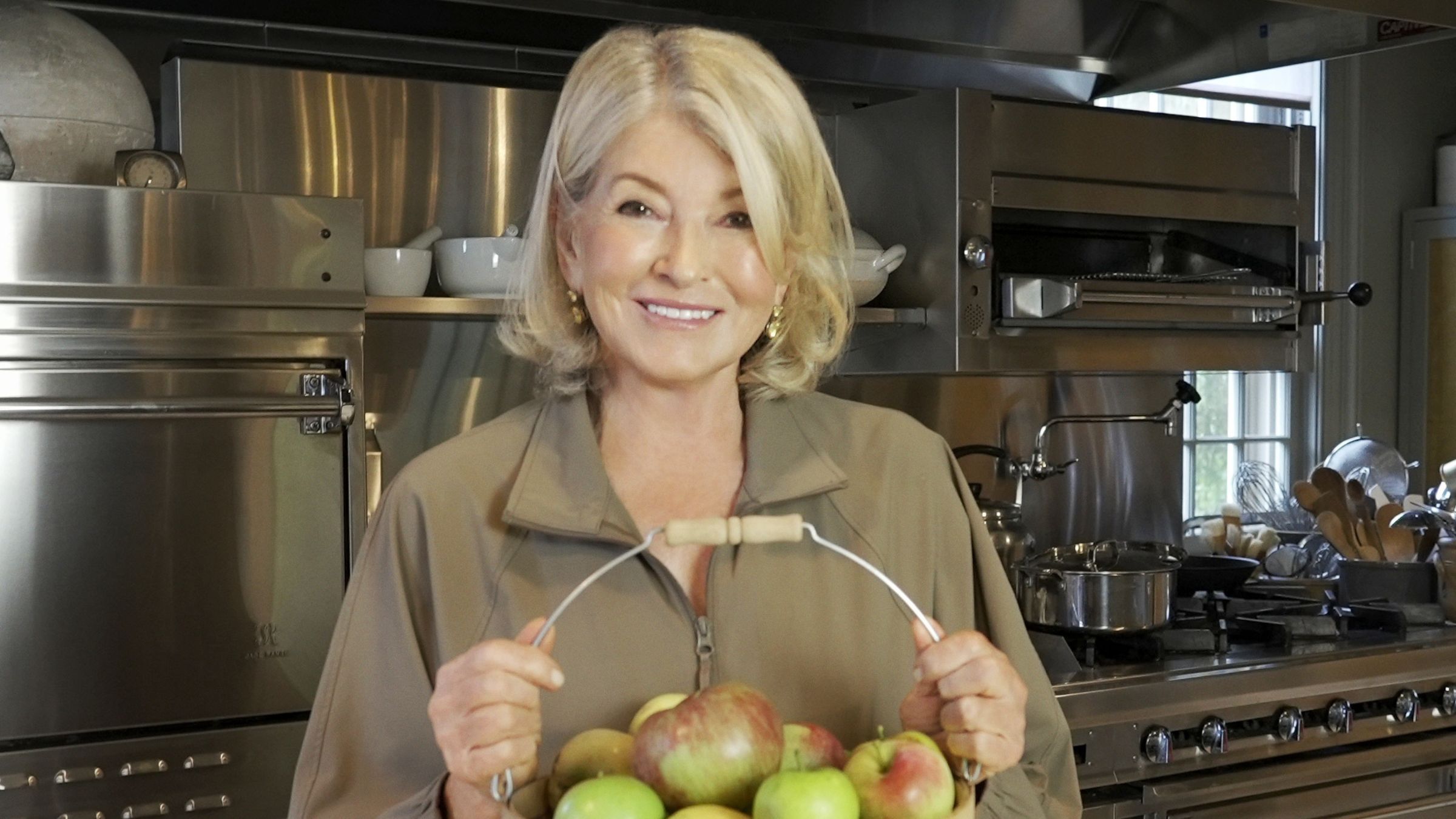 Martha Stewart sagt, Sie müssen aufhören, „alles in Sichtweite wahllos anzupflanzen“ – hier ist ihr Geheimnis, wie Sie Ihr Gelände aufwerten