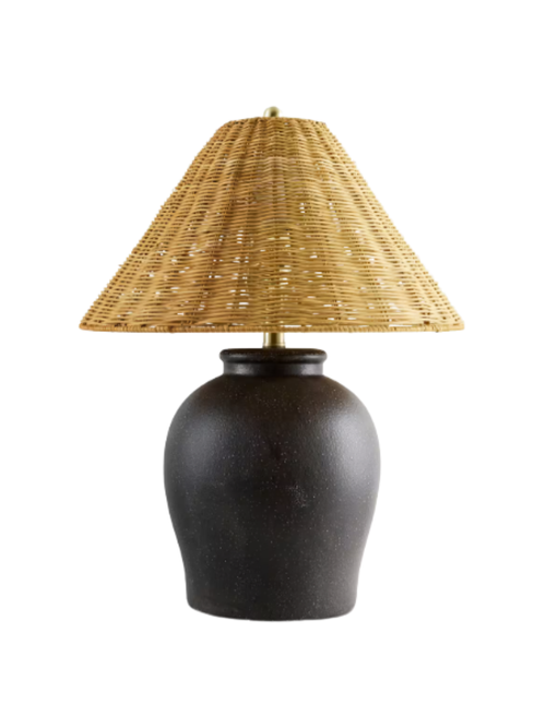 Handgefertigte Tischlampe aus Keramik mit Rattanschirm