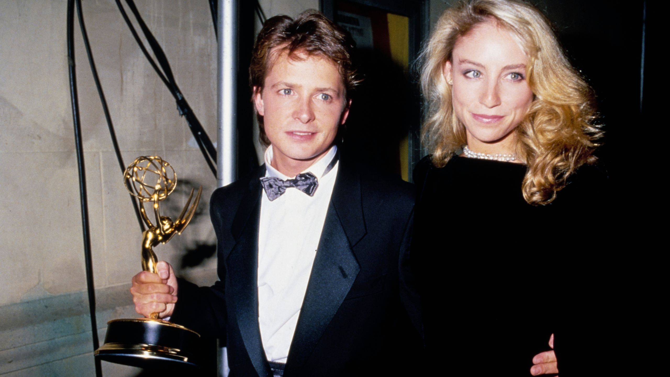 Der nostalgische Weihnachtsbaum von Michael J. Fox und Tracy Pollan ist das Gegenmittel zur minimalistischen Dekoration – jeder Zweig erzählt eine Geschichte
