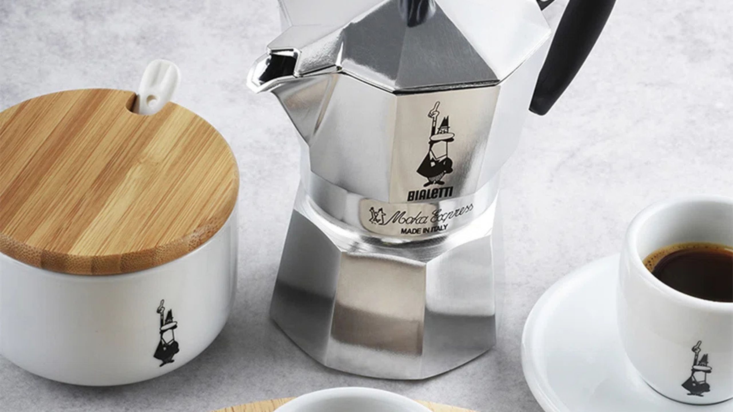Die ikonische Moka-Kanne von Bialetti kostet bei Way Day weniger als 50 US-Dollar – sie ist das zeitlose Geschenk für den Kaffeeliebhaber, das nie aus der Mode kommt