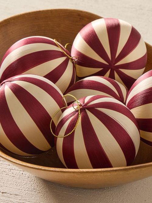 Gestreifte Fadenkugel-Ornamente, 6er-Set