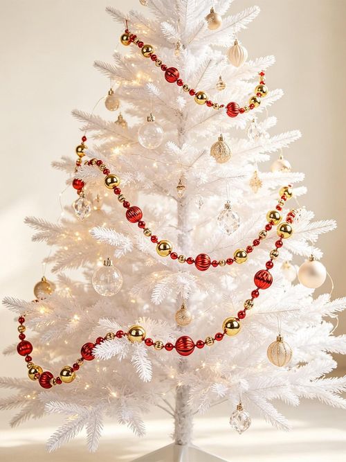 Weihnachtskugelgirlande