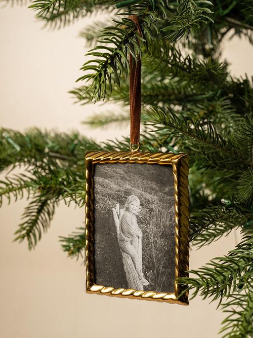 Geflochtenes Messingrahmenornament