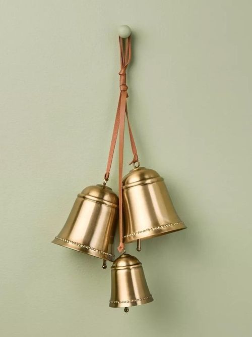 Metall-Weihnachtsglocken-Geschenk – Hearth & Hand™ mit Magnolie