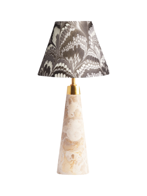 Kleinere kabellose Marmaron-Lampe mit marmoriertem Schirm